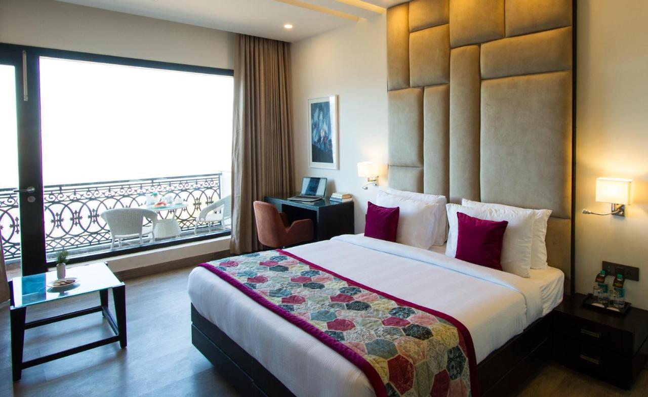 Hotel Rosetum Kasauli Zewnętrze zdjęcie