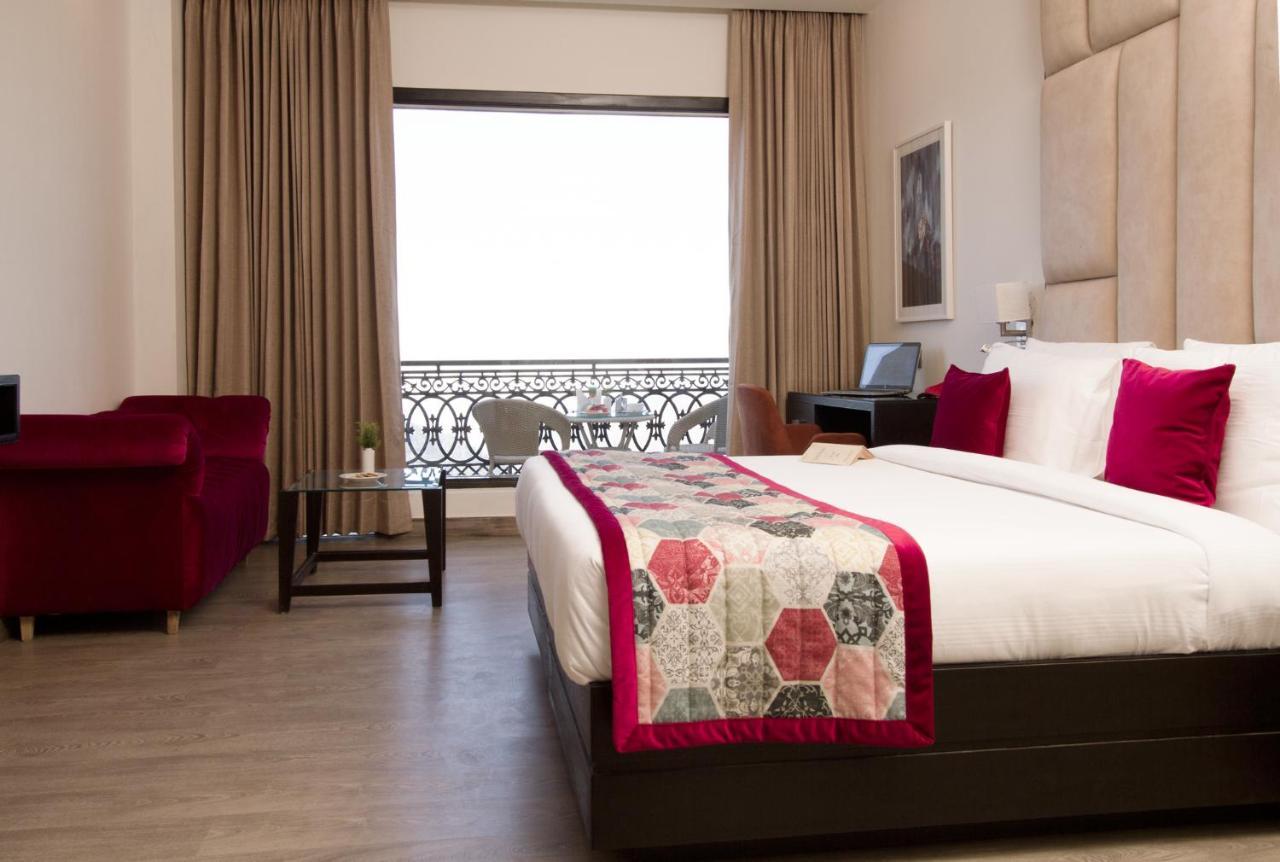 Hotel Rosetum Kasauli Zewnętrze zdjęcie