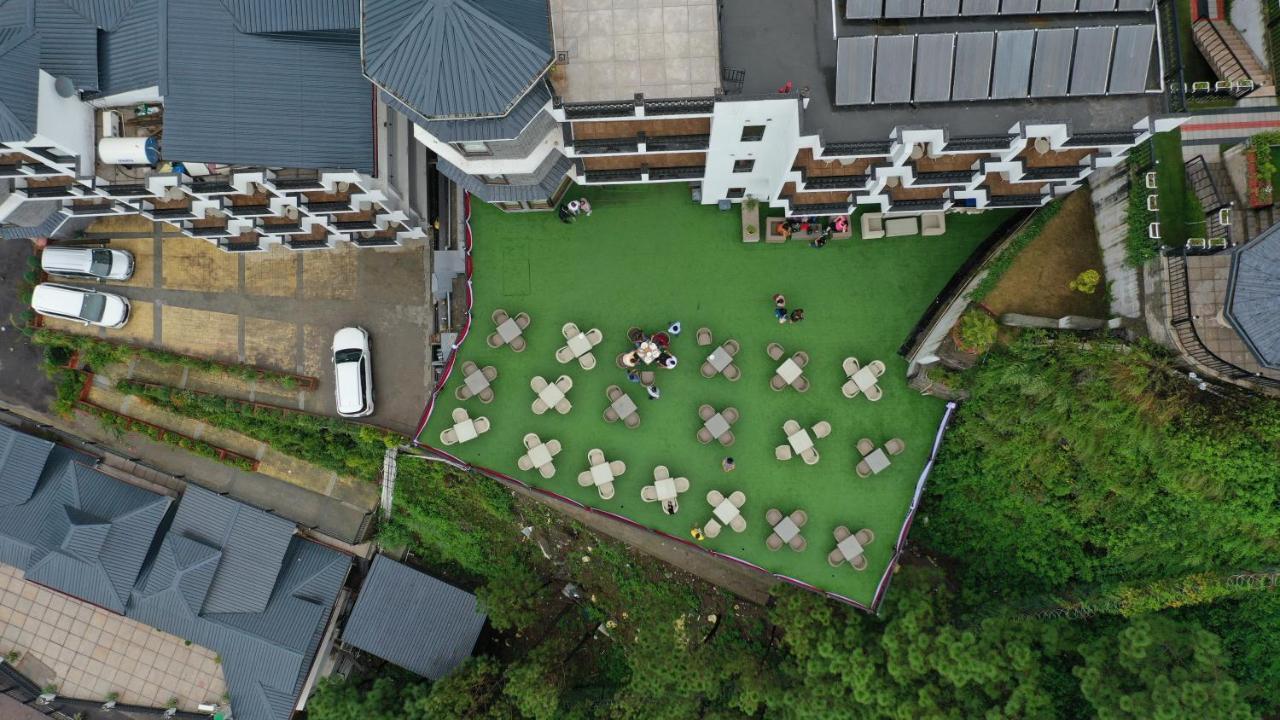 Hotel Rosetum Kasauli Zewnętrze zdjęcie