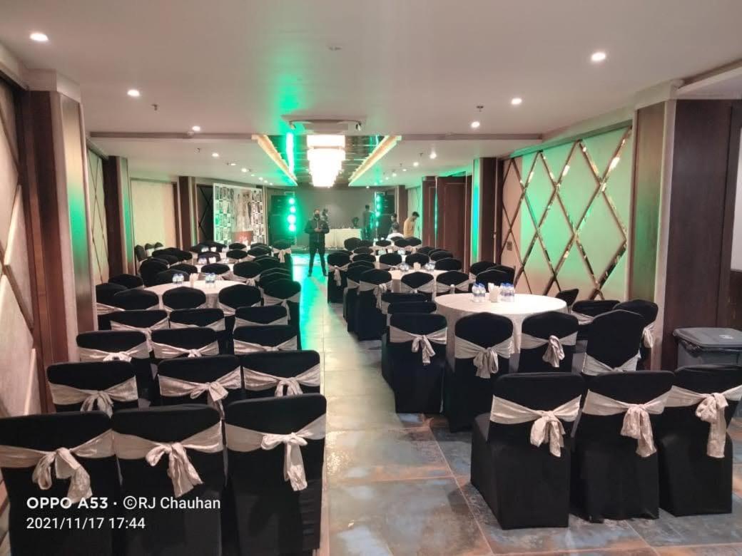 Hotel Rosetum Kasauli Zewnętrze zdjęcie