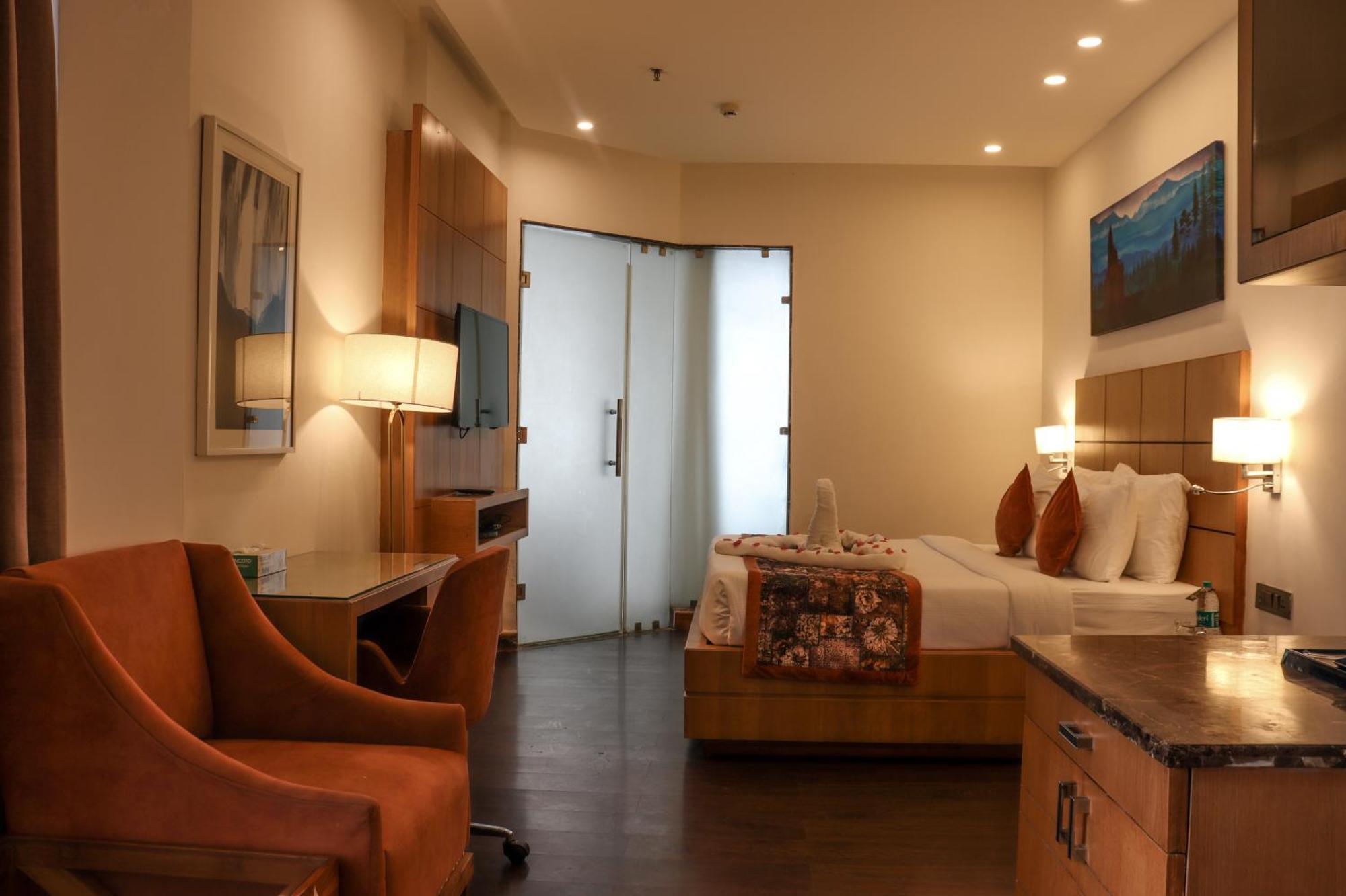 Hotel Rosetum Kasauli Zewnętrze zdjęcie