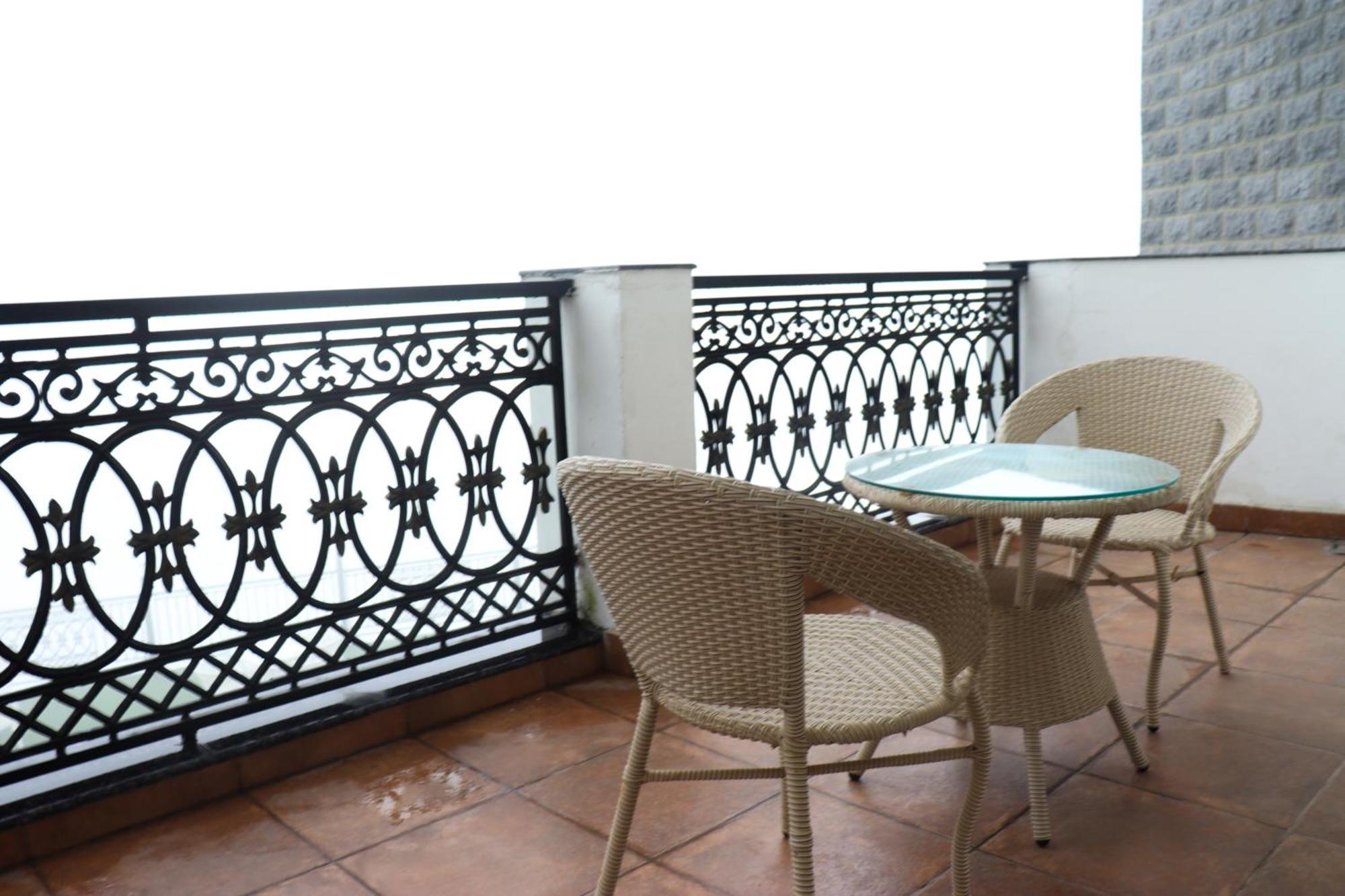 Hotel Rosetum Kasauli Zewnętrze zdjęcie