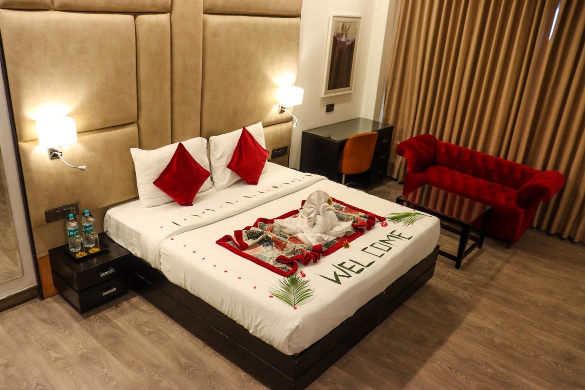 Hotel Rosetum Kasauli Zewnętrze zdjęcie
