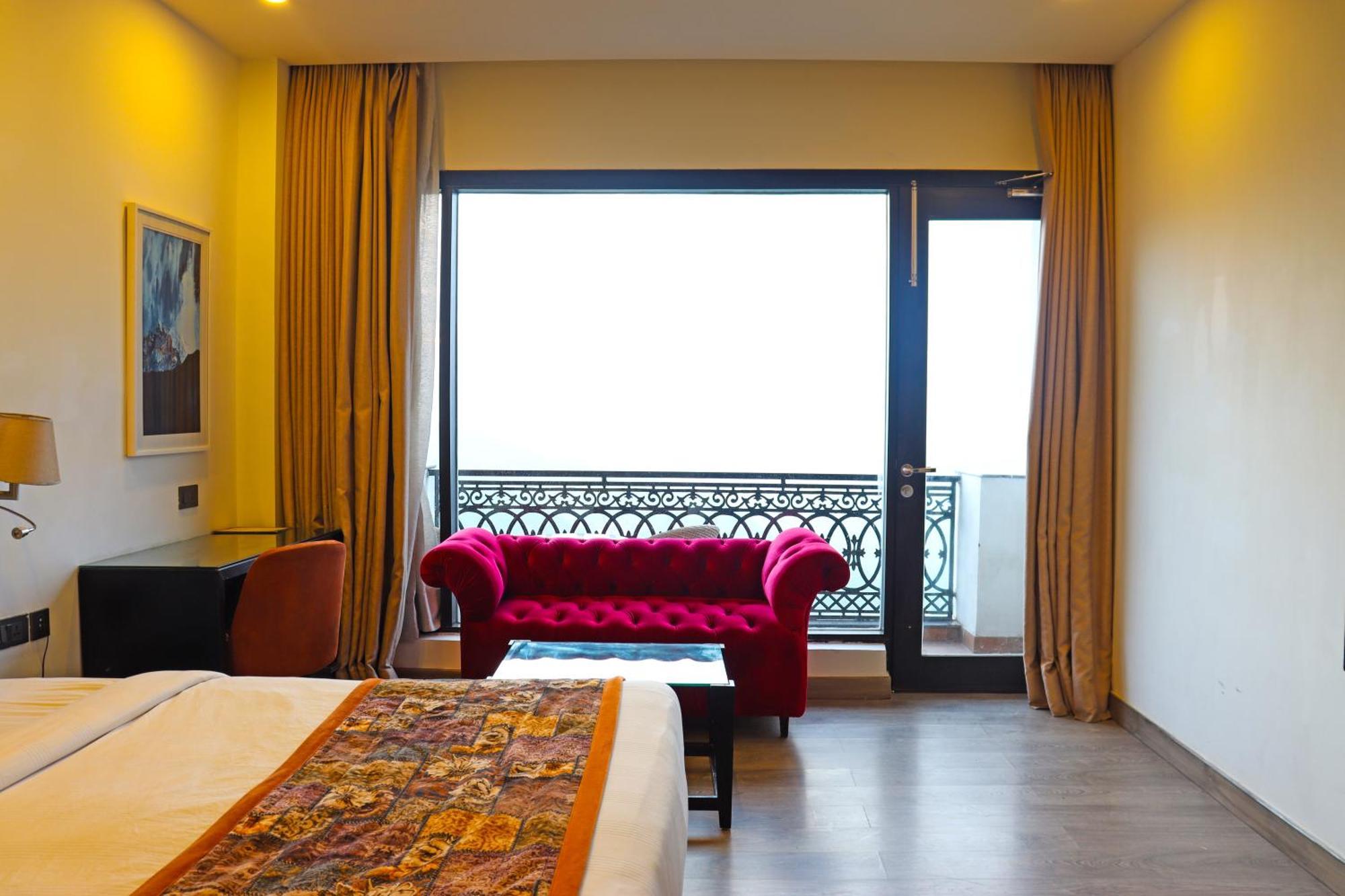 Hotel Rosetum Kasauli Zewnętrze zdjęcie